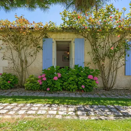 La Desirade Holiday home Saint-Agnant